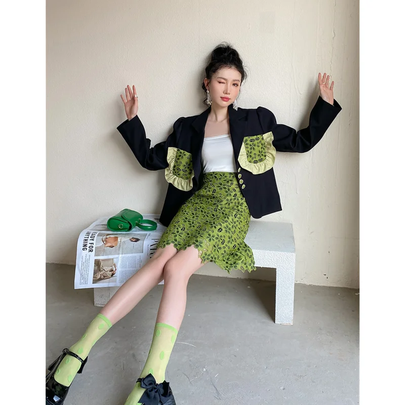 

Spring Women's Clothing Suit Jacket Color Contrast Panel Simplicity Lapel with French Self Cultivation Green Skirt Two-piece Set