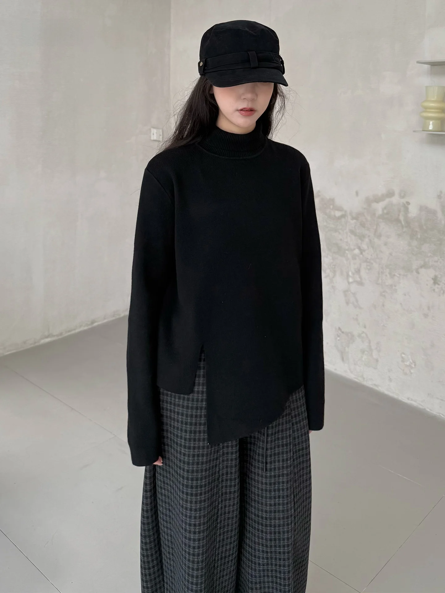 

Мягкий шерстяной вязаный свитер-кардиган для женщин, черный, с разрезом спереди, повседневный, свободного кроя, зимний, с длинными рукавами, из нейлона и акрила.