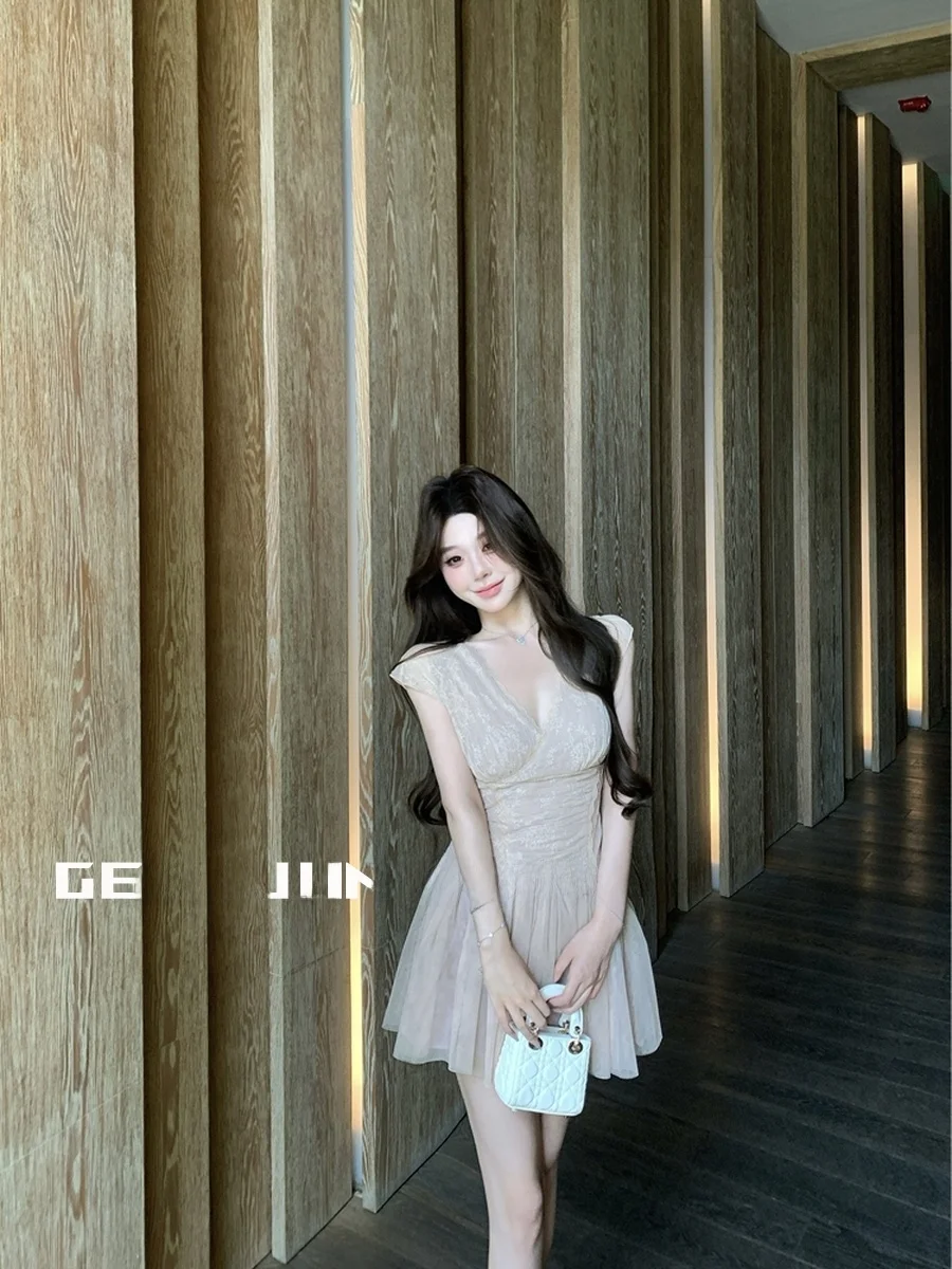 gezijun-ballet-dream-sweet-temperament-ensemble-haut-en-dentelle-a-col-en-v-et-jupe-en-tulle-manches-courtes-fermeture-eclair-ensemble-complet