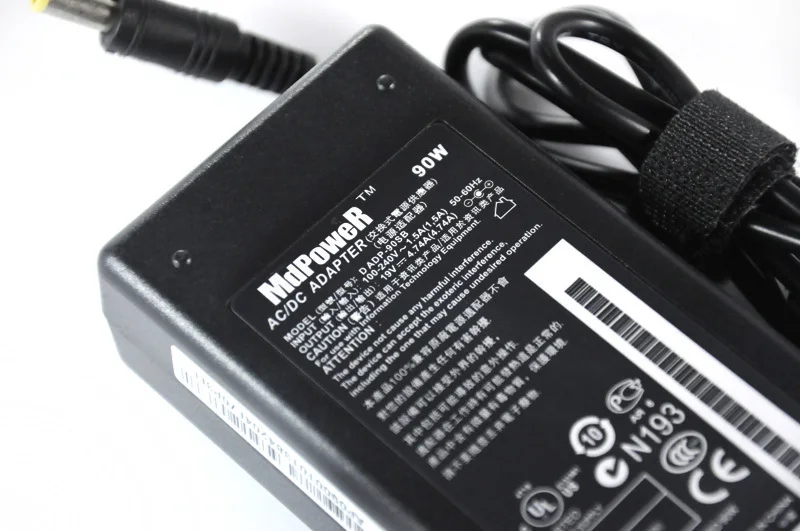 For samsung 19V 4.74A laptop power AC adapter charger R431 R439 R440 R45 R453 R458 R460 R463 R467 R478 R480 R518 R520 R522 R528