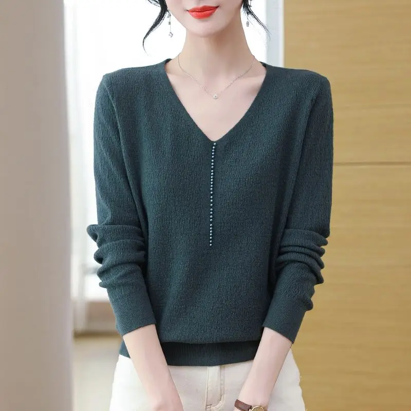 

Autumn Winter V-neck Sweater Women's 2024 Spliced Loose Beading Minimalist Casual Solid Color Versatile Knitted Long Sleeve Tops