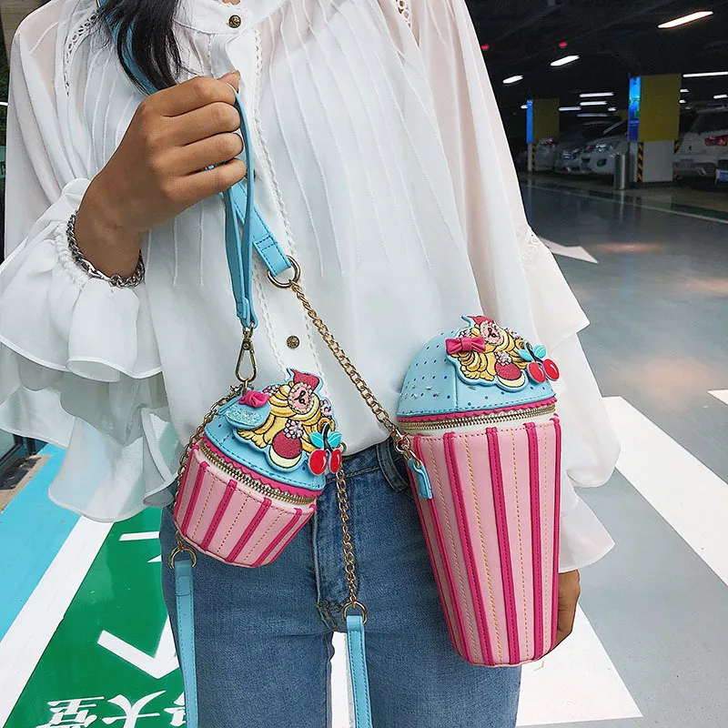 KK  2024 New Women's Fashion Personalized Creative Bag Netizen Ice Cream Cartoon Girl Chain Crossbody Bag shoulder bags female