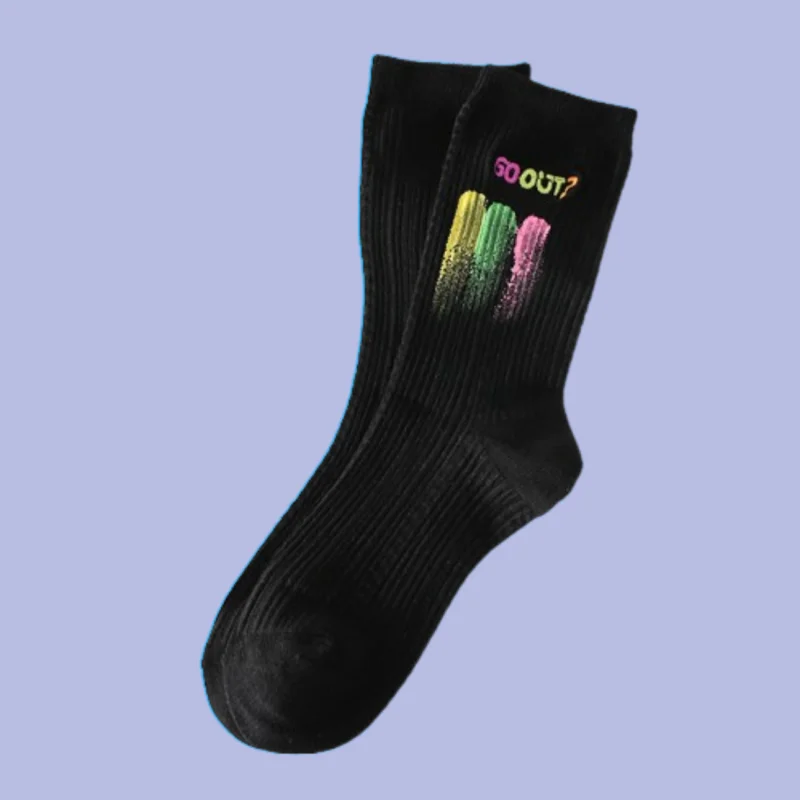 Chaussettes de sport en polyester et coton pour femmes, chaussettes à lettres, graffiti peint, tube moyen, nouveau style, automne et hiver, 3/6 paires