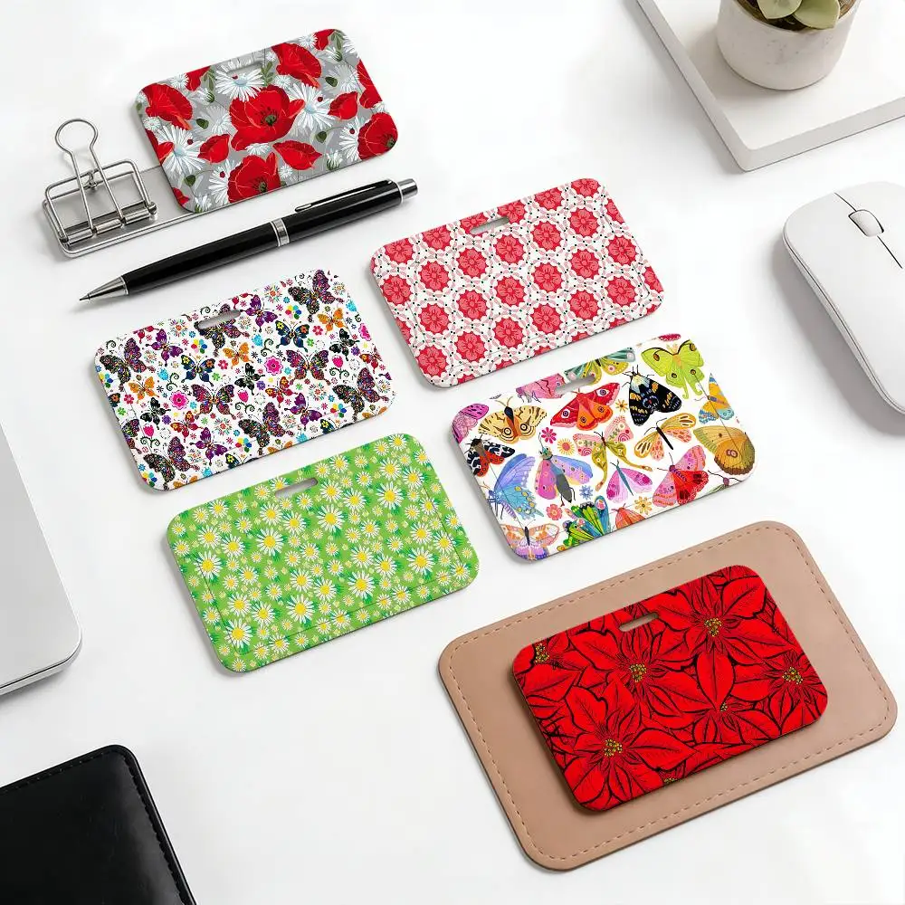 Modischer Retro Ethno-Blumen-Schmetterling Roter Kunst-Ausweishalter für Schulkarten, Zugangskarten, ID-Karten, Bus- und Essenskarten – Schutzhülle mit einfacher Einsteckfunktion – Geschenk