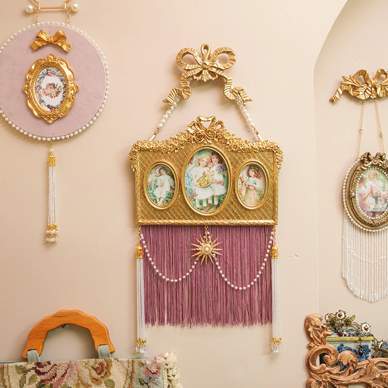 Classical Gold Embossed Photo Frame Pearl Tassel Home Livingroom Decoration Painting Artistic Carved Wall Hanging Picture Frame
