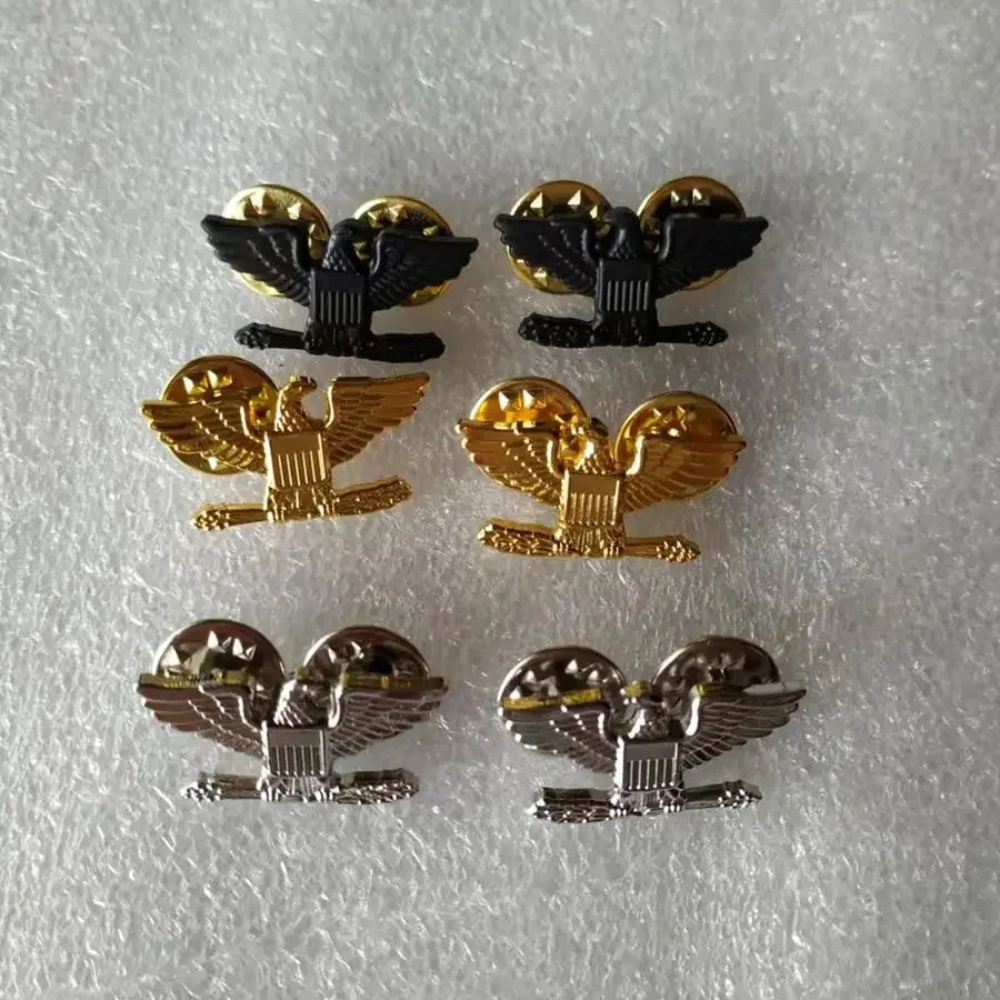 small  SIZE WWII US ARMY COLONEL EAGLE WAR BIRD DEVICE REGULATION SIZE PIN MINI BADGE LAPEL INSIGNIA 3STYLES AVAILABLE