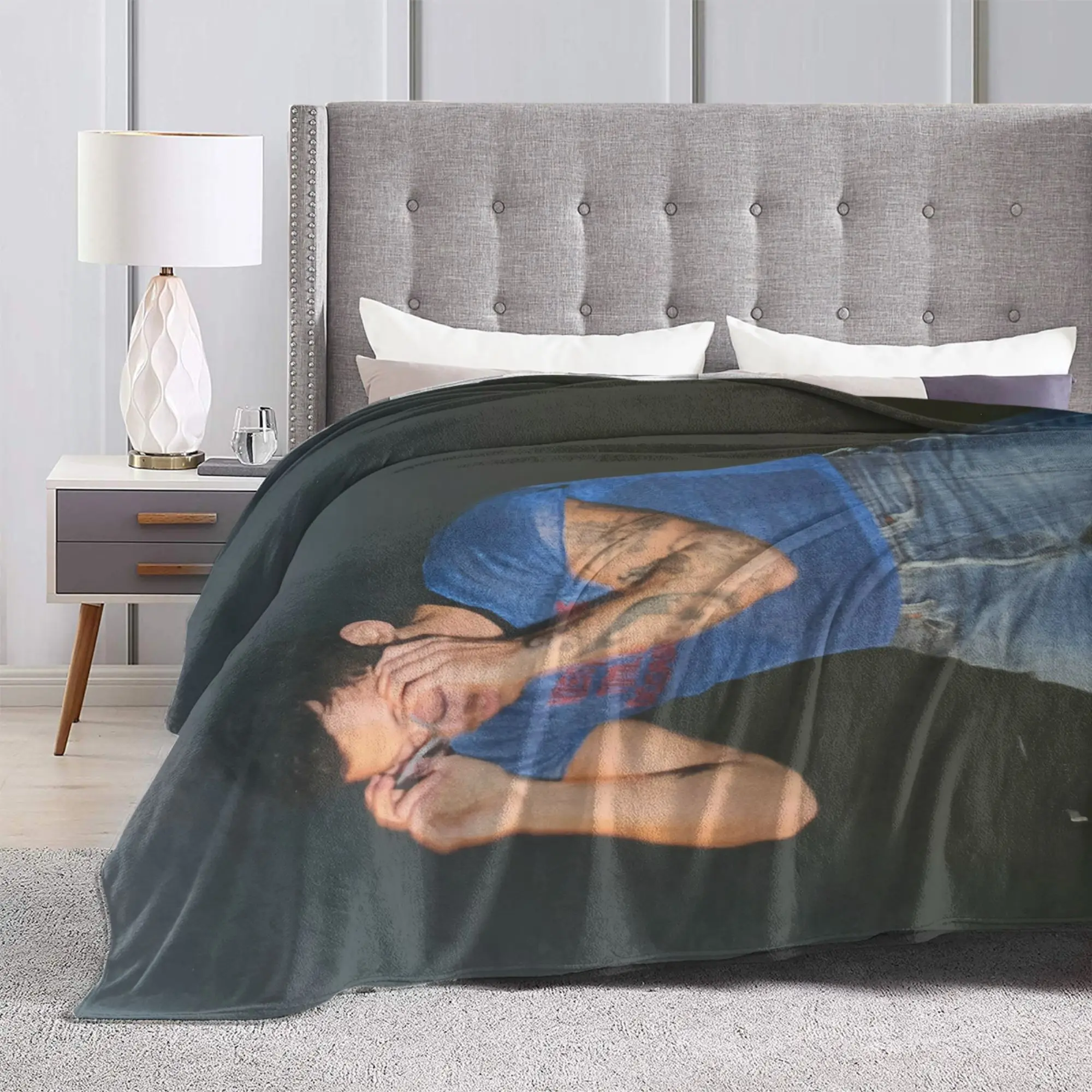 Warm BlanketChildren Airplane Travel H-HarryS Singer S-Styles Kiss All the Time Disco Throw Blanket  Bedspread For Couch Bed