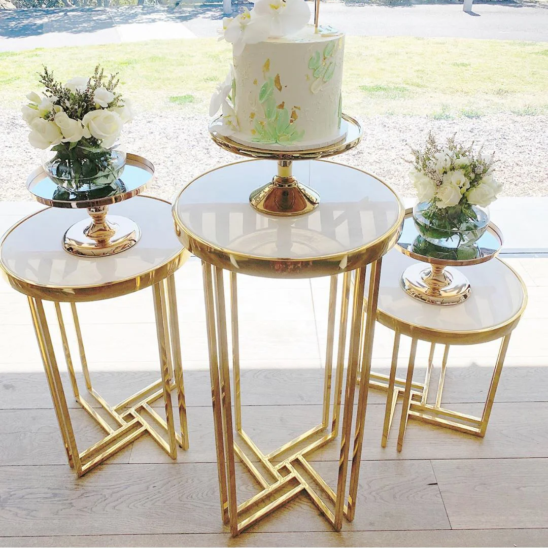 

Stainless Steel Cake Table Set Wedding Decoration Cake Display Stand Round Metal Dessert Plinths for Hotel Reception