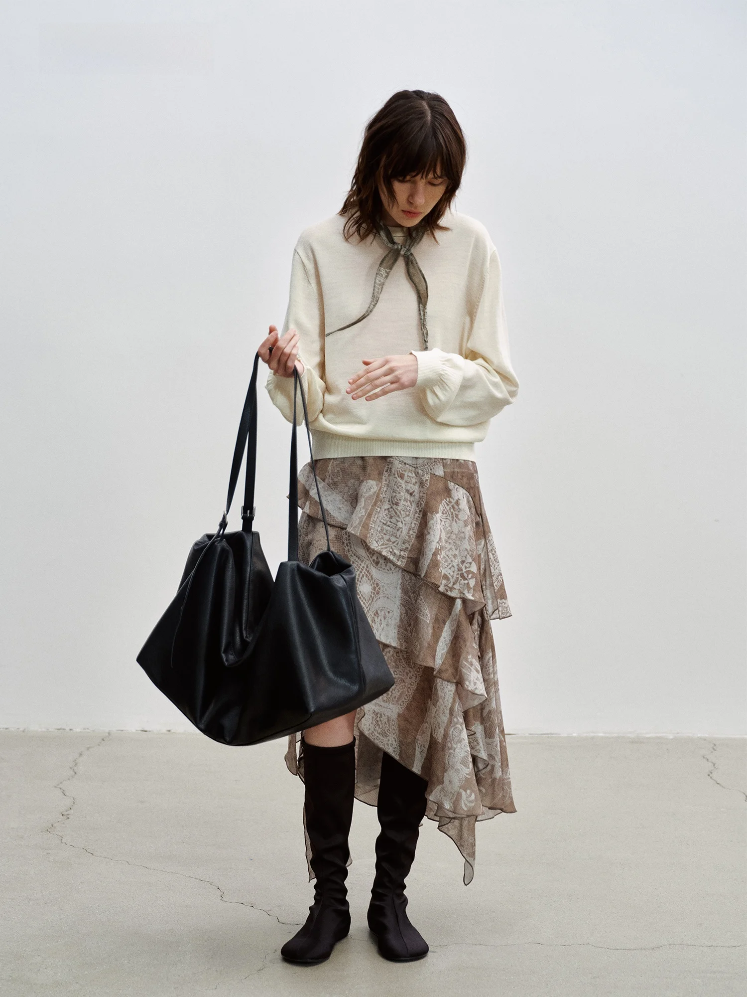 

Soft Pure Wool Knitted Sweater Spring Casual Loose Fit Overhead Inner Wear Base irt Top Fem Comfortable Breathable