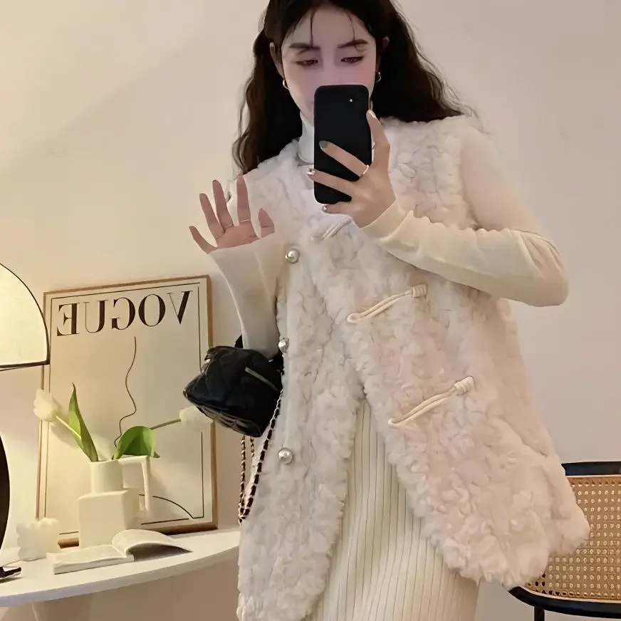 Solid Color Lady Lamb Plush Giletes Warm Coats on Sale Sleeveless Cold Demi-season Women's Vests Elegant Insulated Working Cheap