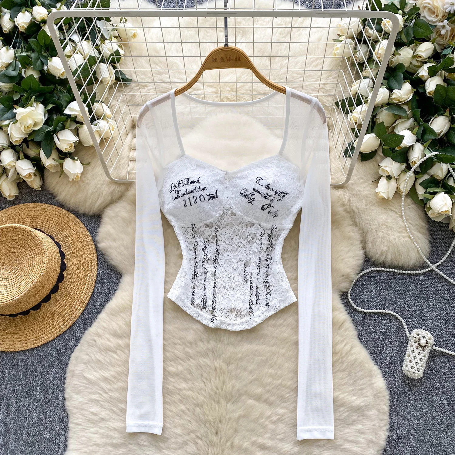 

Женские топы с буквенным принтом Hotsweet, рубашки, футболки Lady Ins Chic, модные Y2K, зима, осень, сексуальная уличная одежда, кружевной крутой топ в стиле панк