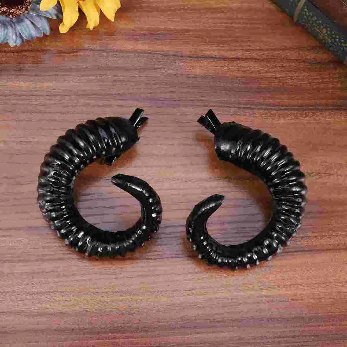 

Fancy Sheep Horns Halloween Headband Cosplay Headwear Decoration Unique Costume Party Hair Croissant