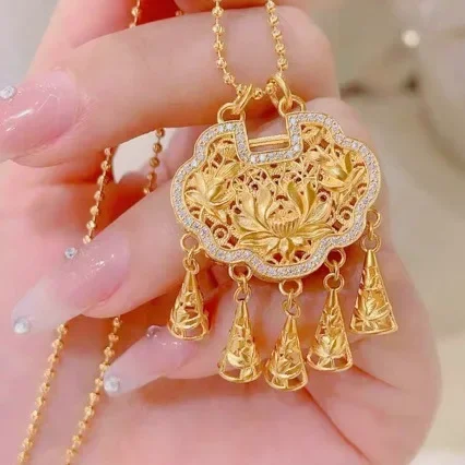 

High-quality 999 Pure Gold Necklace Filigree Wind Chime Concentric Lotus Tassel Lock 24K Light Luxury Versatile Jewelry AU750