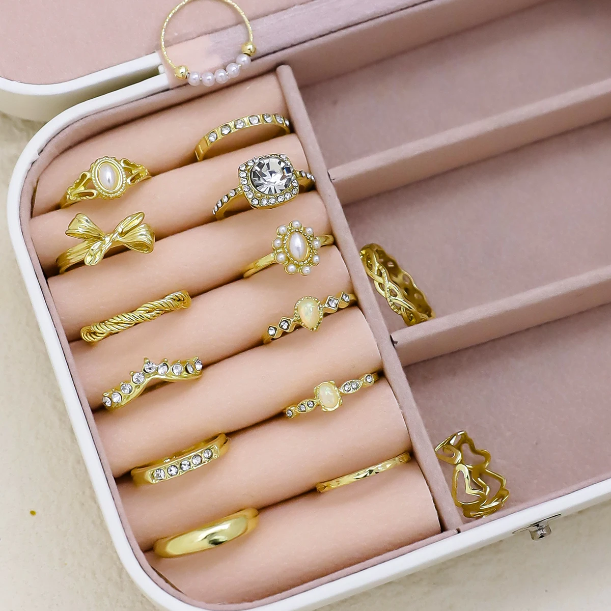 15pcs/Set Fashion Gold Rings With Bow, Flower, Leaf And Faux Pearl Designs, Suitable For Women's Daily Wear Jewelry Accessories
