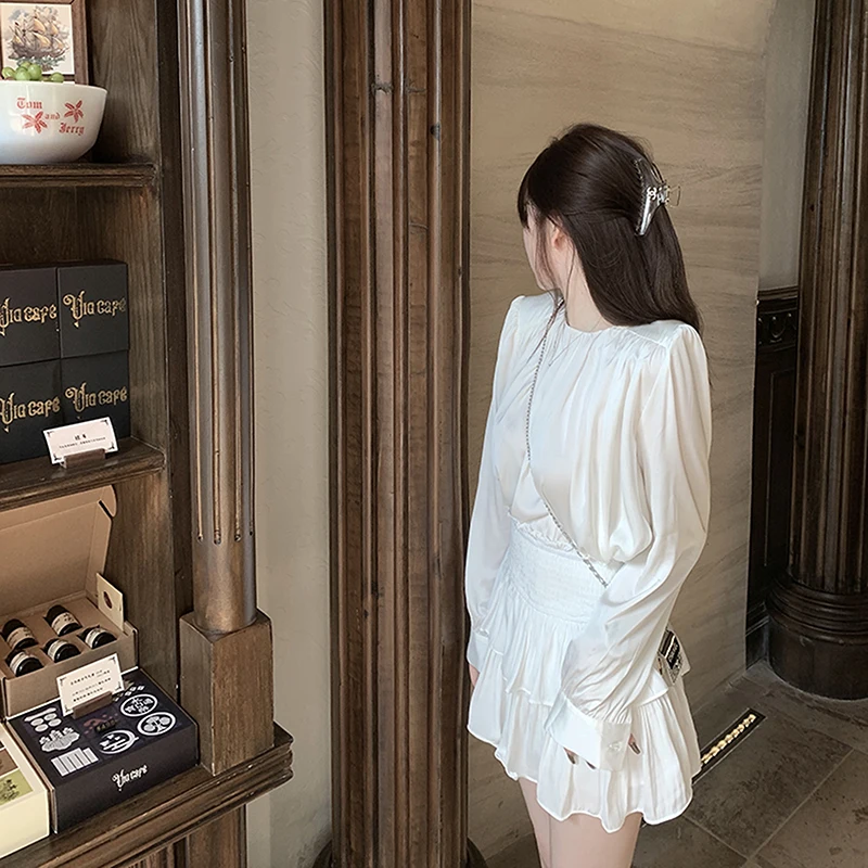 

KKK Studio Court Sle Женский летний новый свободный топ Bubble Sve с подушечками на плечах Чистый цвет для поездок на работу круглый длинный...