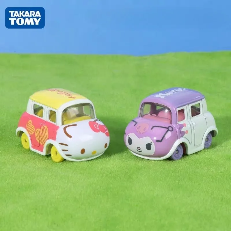 TAKARA TOMY Tomica Sanrio Hello Kitty Kuromi มินิจําลองรถของเล่น Die-cast โลหะรุ่นของเล่นเด็กวันหยุดของขวัญ