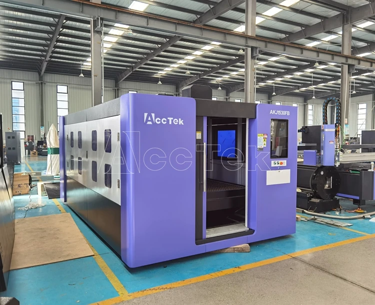 Safety Cover Laser Metal Sheet Cutter AKJ1530F Fiber Laser Cutting Machine for Aluminum Steel Fully Closed