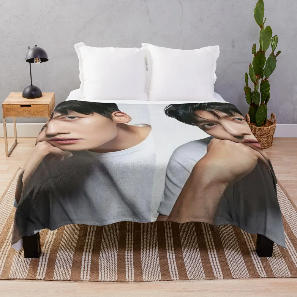 Ji chang wook Throw Blanket Tourist Fashion Sofas Multi-Purpose Blankets