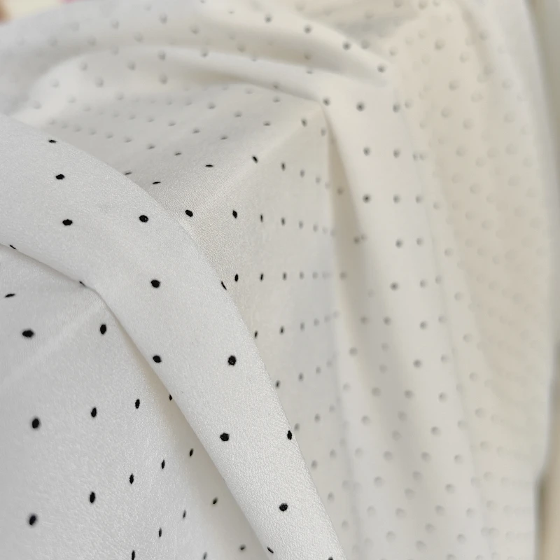 

Черно-белый контрастный эластичный креп с принтом в горошек, шифоновая ткань, летнее платье, материал, модный текстиль для женщин