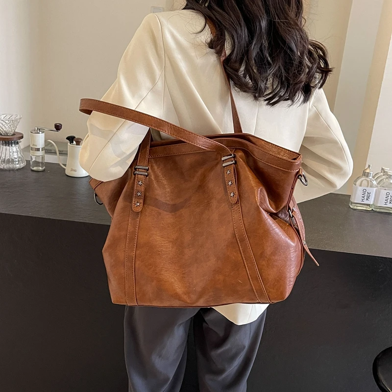 LEFTSIDE Retro Big PU Leather Shoulder Bags for Women 2024 Y2K Vintage Female Underarm Crossbody Bag Simple Solid Color Handbags