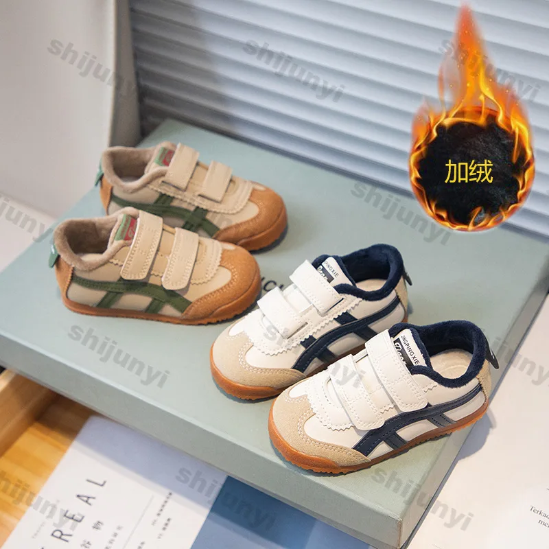 

Детские кроссовки, модные кроссовки для мальчиков и девочек, нескользящая теплая хлопковая повседневная студенческая обувь для бега на мягкой подошве, спортивная обувь на плоской подошве для маленьких детей