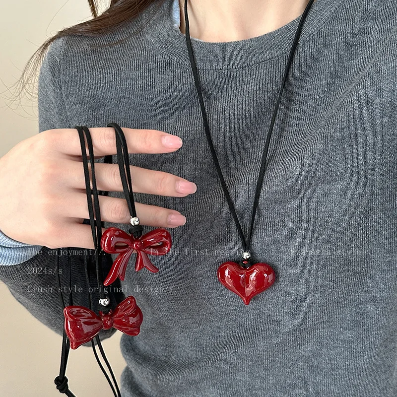 Red Bow Knot Necklace for Women 2024 New Minimalist Style Chain Black Leather Rope Accessory