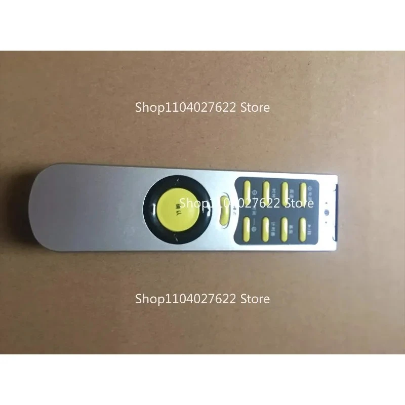 

Аксессуары для робота-пылесоса FC9910 с пультом дистанционного управления