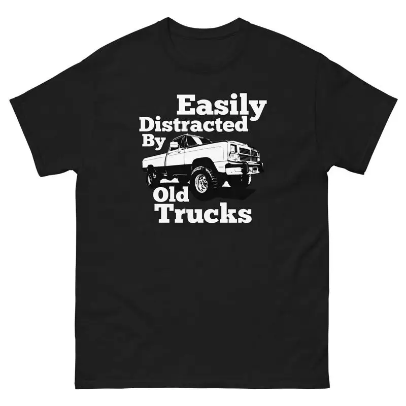 

Мужская футболка First Gen Truck легко отвлекается старыми грузовиками для любителей автомобилей