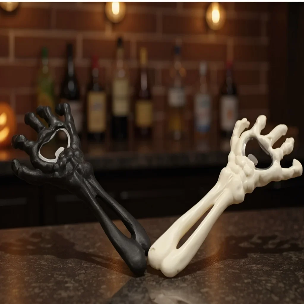 1pc Skeleton Hand Bottle Opener - Horror-Themed Cast Iron Beer Opener, Perfect for Halloween Parties & Pranks, Bar Accessories