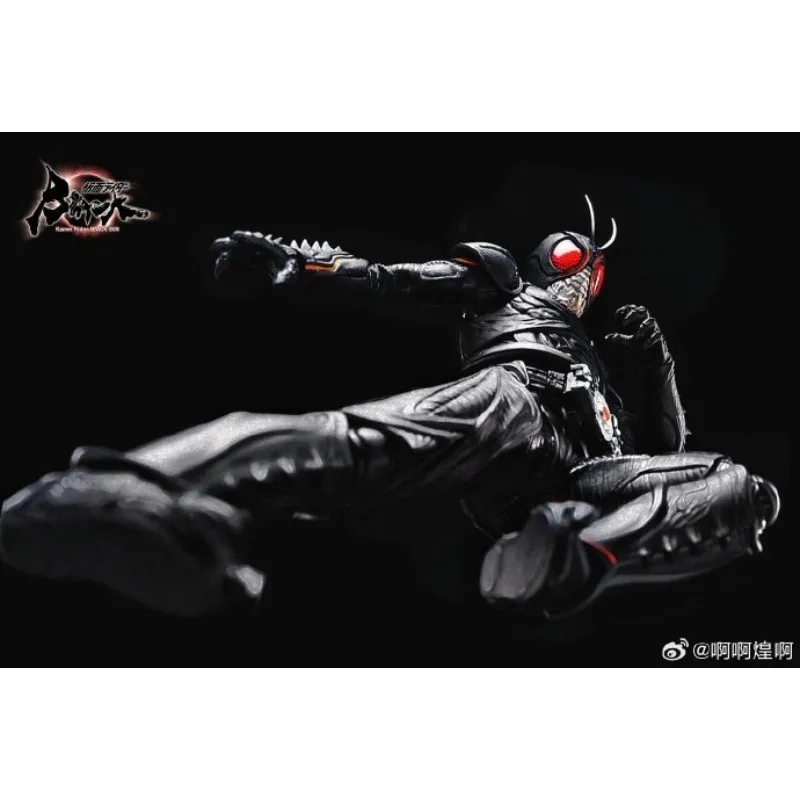 Soosoo Toys Original 1 \ 6 muñeca móvil serie Kamen Rider Black Sun Anime figura de acción modelo juguetes modelo móvil regalos para niños