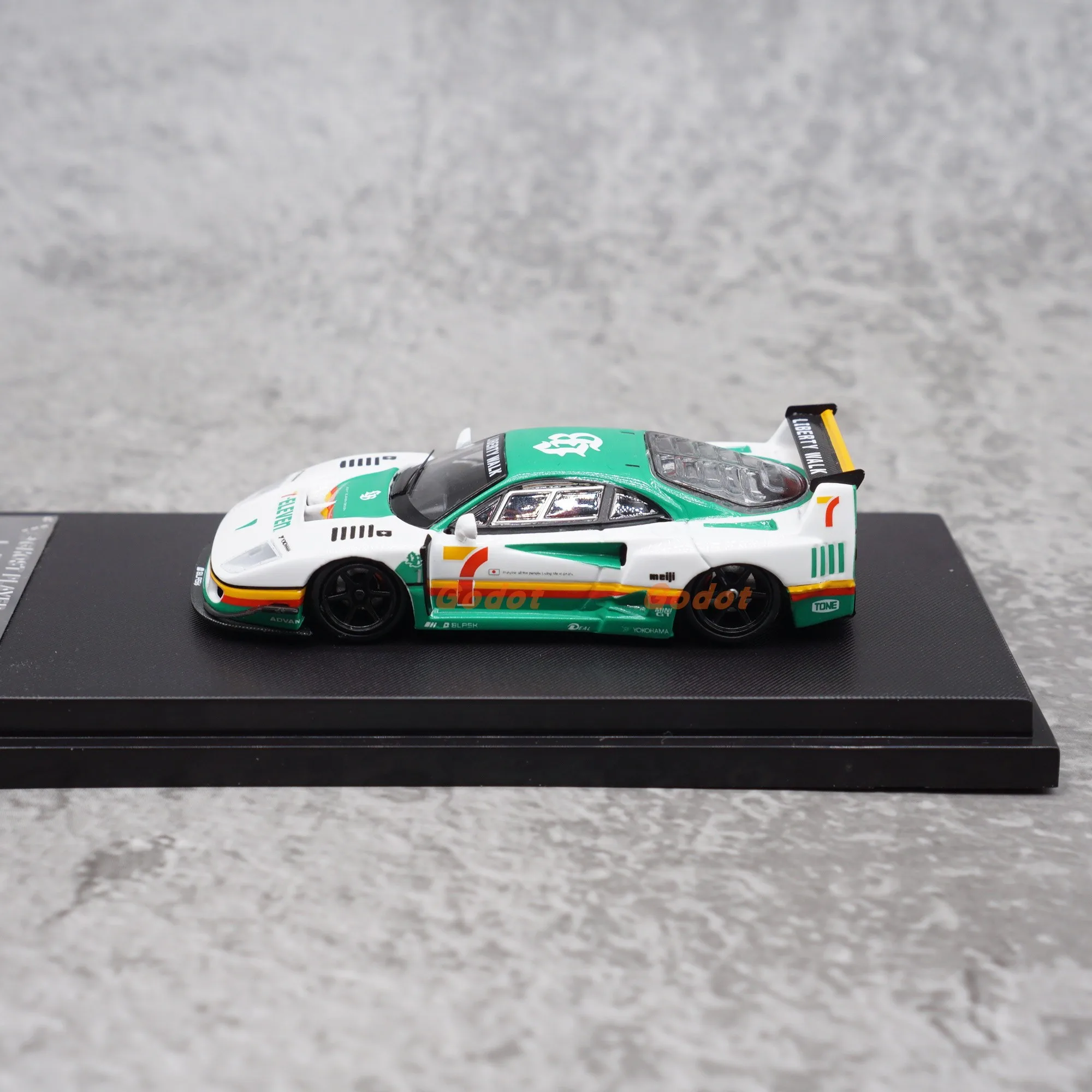 GP 1:64 Maßstab Druckguss-Legierung Ferrari F40 Widebody Spielzeug-Rennwagen-Modell Klassiker Nostalgie Erwachsenengeschenke Souvenir Statische Ausstellung