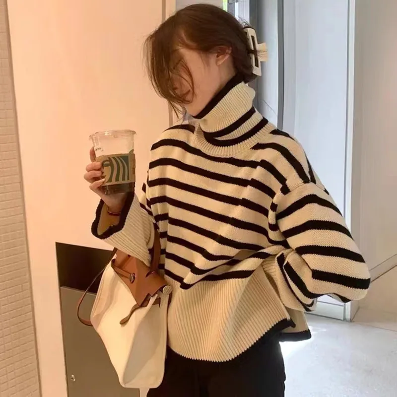 Women Casual Sweater Turtleneck Knitted Pullover sweater Black White Striped Pull Jumpers Side Split Knitted Tops Pull Femme