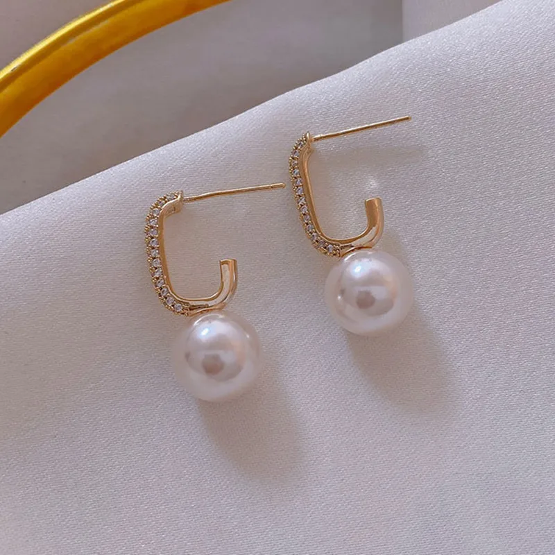 New Design C-shaped Pearl Stud Earrings For Women Korean Fashion Gold Color Inlaid Zircon Metal Earrings Party Jewelry Gift