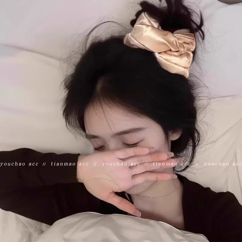 프랑스 스타일 헤어 도넛 볼류마이징 헤어 롤러 보이지 않는 Updo 스타일링 도구 롤빵/지저분한 파도 주름 없음 헤어 밴드