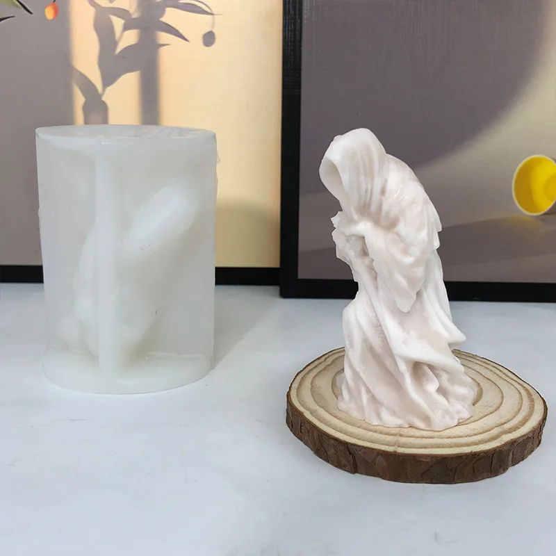 The New Cool Ghost Candle Silicone Mold for Handmade Chocolate Decoration Gypsum Aromatherapy Soap Resin Candle Silicone Mould