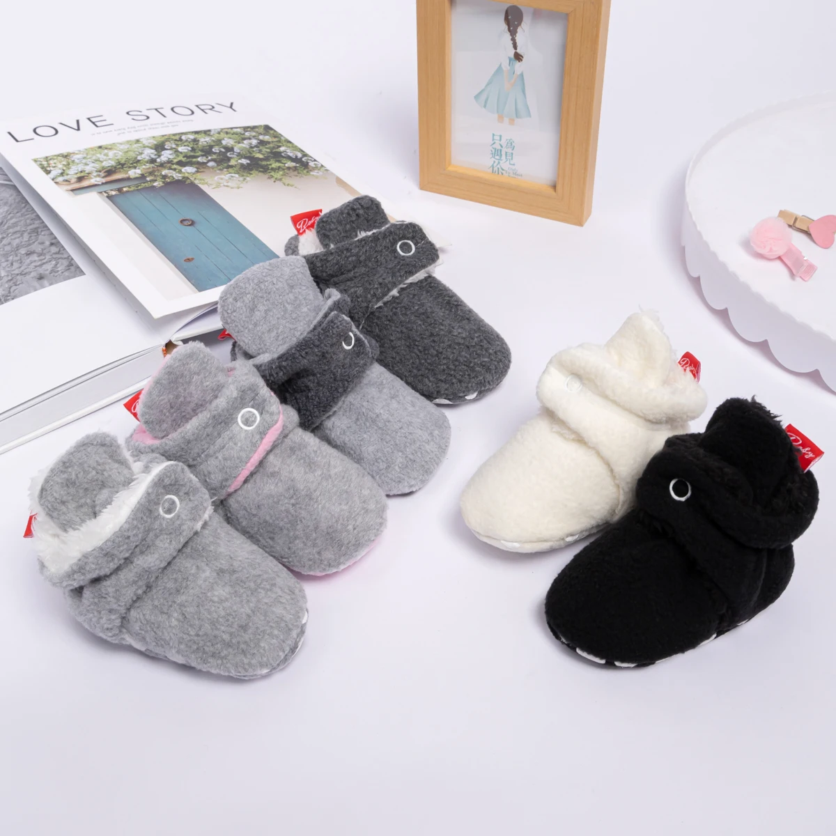 Chaussettes chaudes en coton pour nouveau-né garçon et fille, chaussures de premiers marcheurs pour tout-petits, confortables et douces, anti-aldes, CPull pour bébé, patch d'hiver