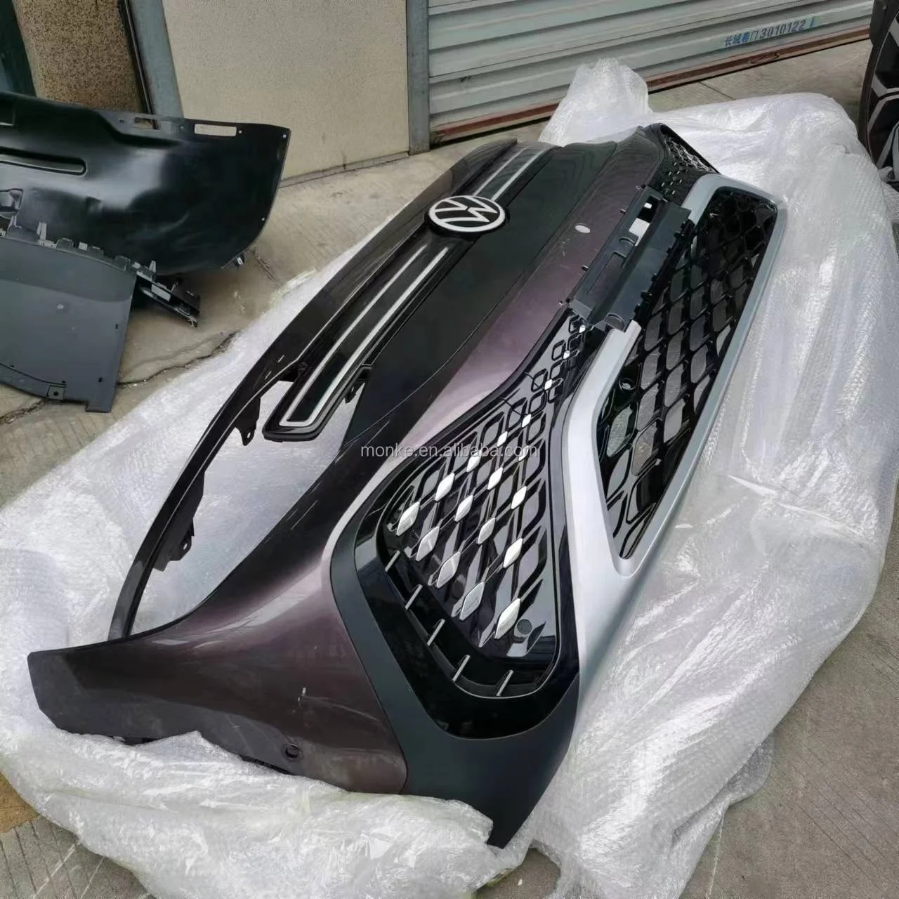 

Original v ID6 Front bumper set front bumper grille Fog light frame Lower guard plate