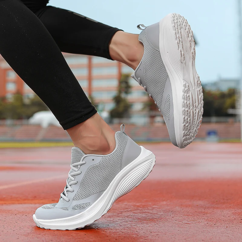 Tênis masculino malha respirável sapatos de caminhada rendas até verão masculino apartamentos confortáveis calçados casuais sapatos leves 39-46