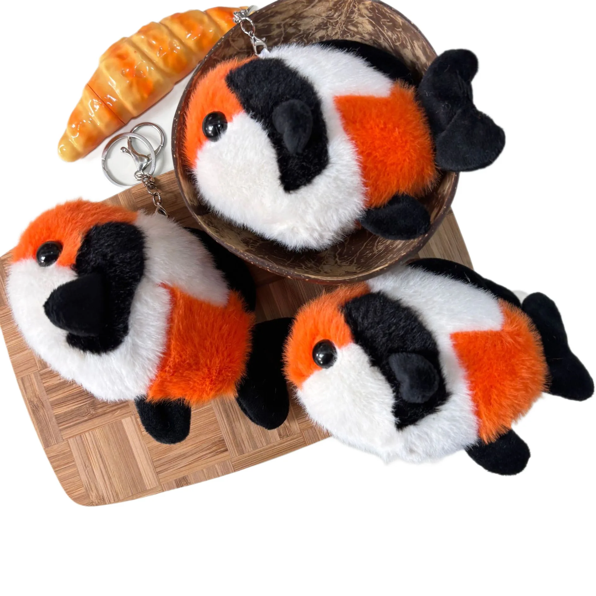 Buona fortuna Koi bambola di peluche giocattolo piccolo ciondolo carino peluche pesce portachiavi borsa fascino realistico carpa Koi peluche bambola portachiavi regalo fortunato