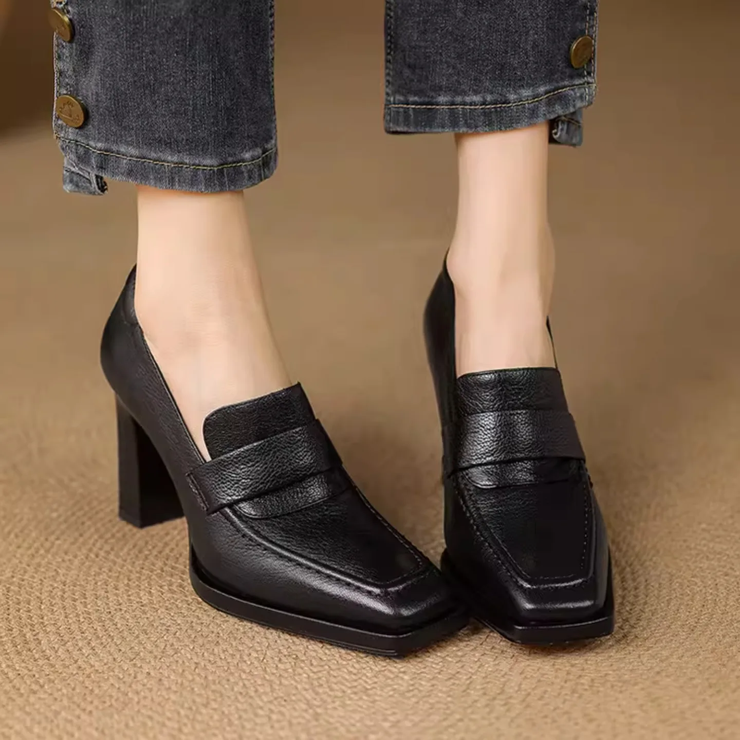 Women's High Heels Soft Leather Square Head Thick Heel Slip-On Retro Commute Deep Mouth Single Shoes Fashionable round Toe