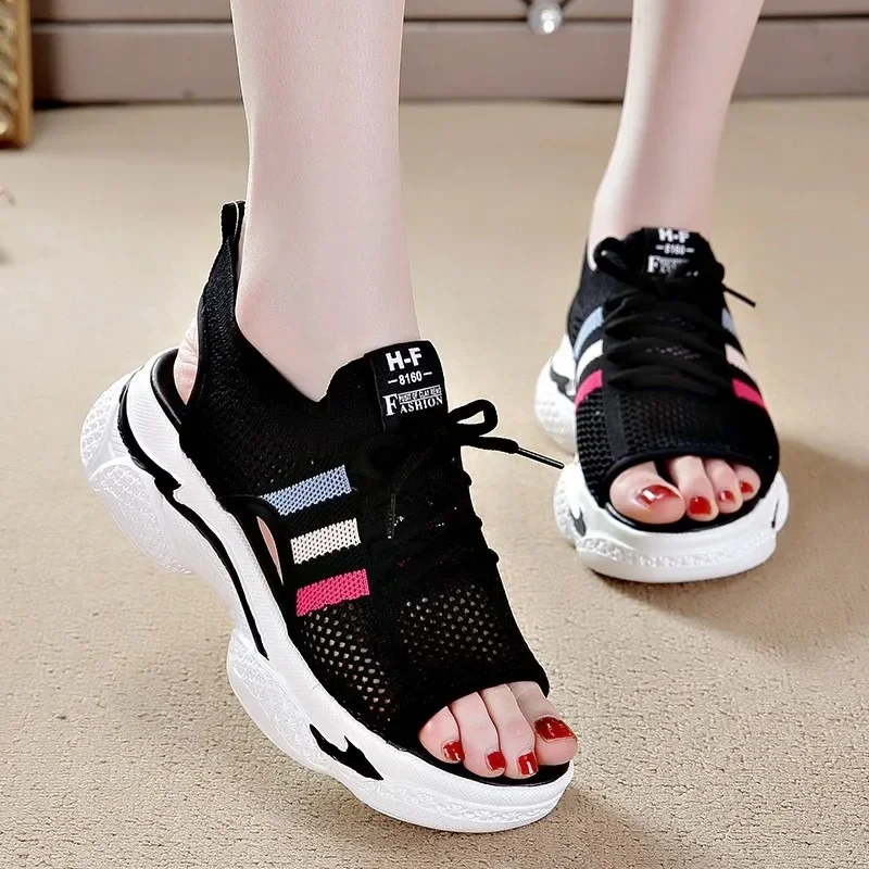 2024 Summer New Fish Mouth Sandals Female Flat Sports Female Beach Platform Sandals Female