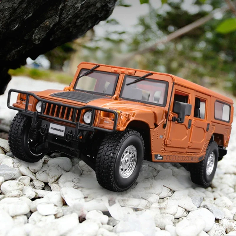 

1:18 Hummer десятая годовщина издание модель автомобиля из сплава литая металлическая игрушка-искусственная модель подарок для мальчика