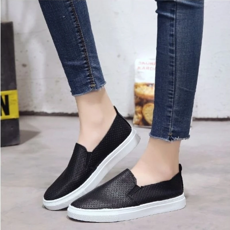 Spring and summer small white shoes women\'s shoes or lend students lazy flat-bottomed leather a leather shoes white nurse shoes