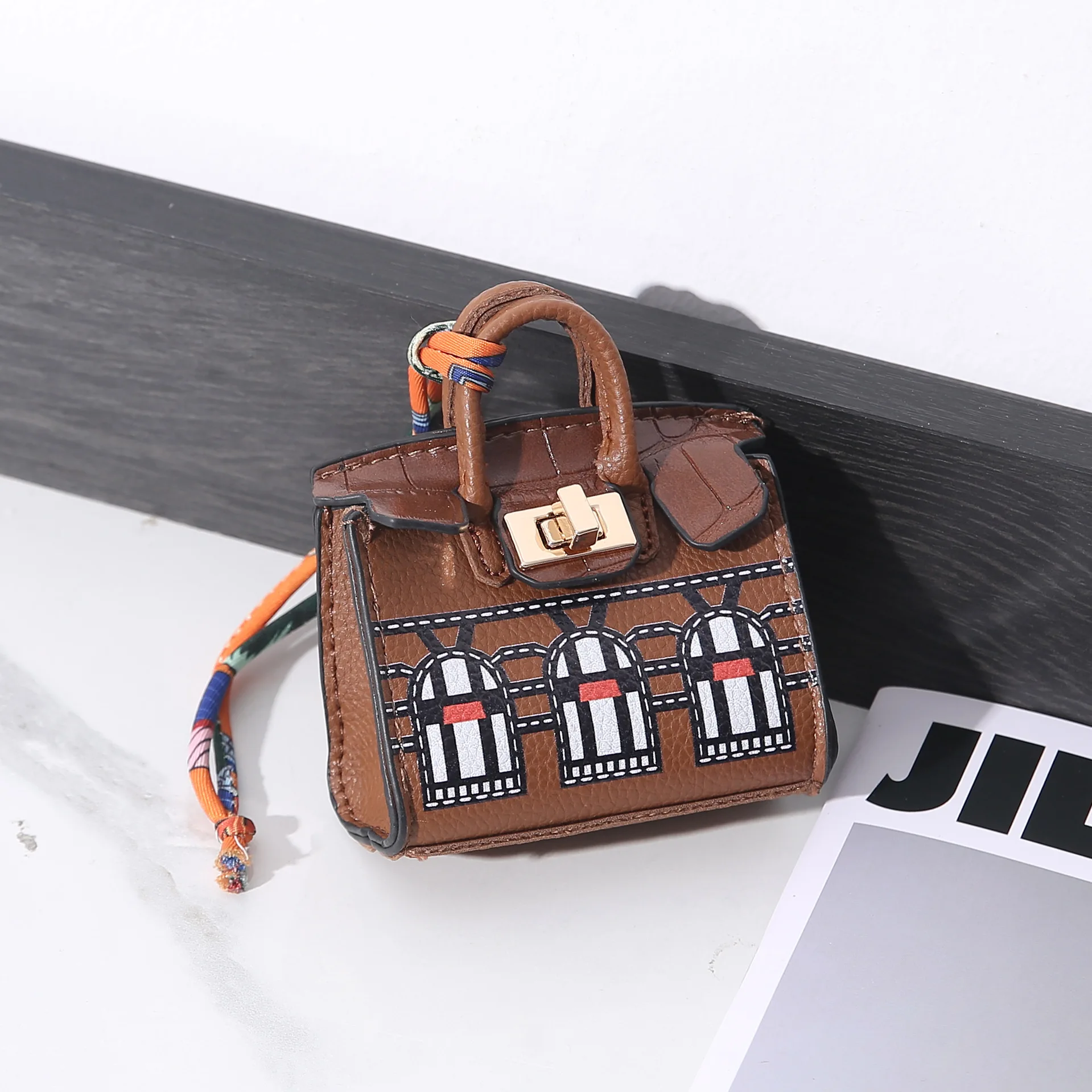 Home Mini Bag Pendant House Small Bag Cute Bag New Fashion Pendant Mouth Red Envelope Earphones Rental Key Storage Bag