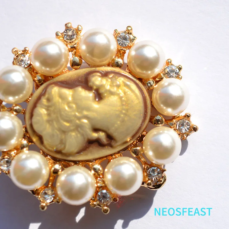 خمر مجوهرات حجر الراين صورة الذهب اللون دبابيس للنساء السيدات هدية سبيكة الصدار اللؤلؤ الثدي دبوس اكسسوارات الملابس