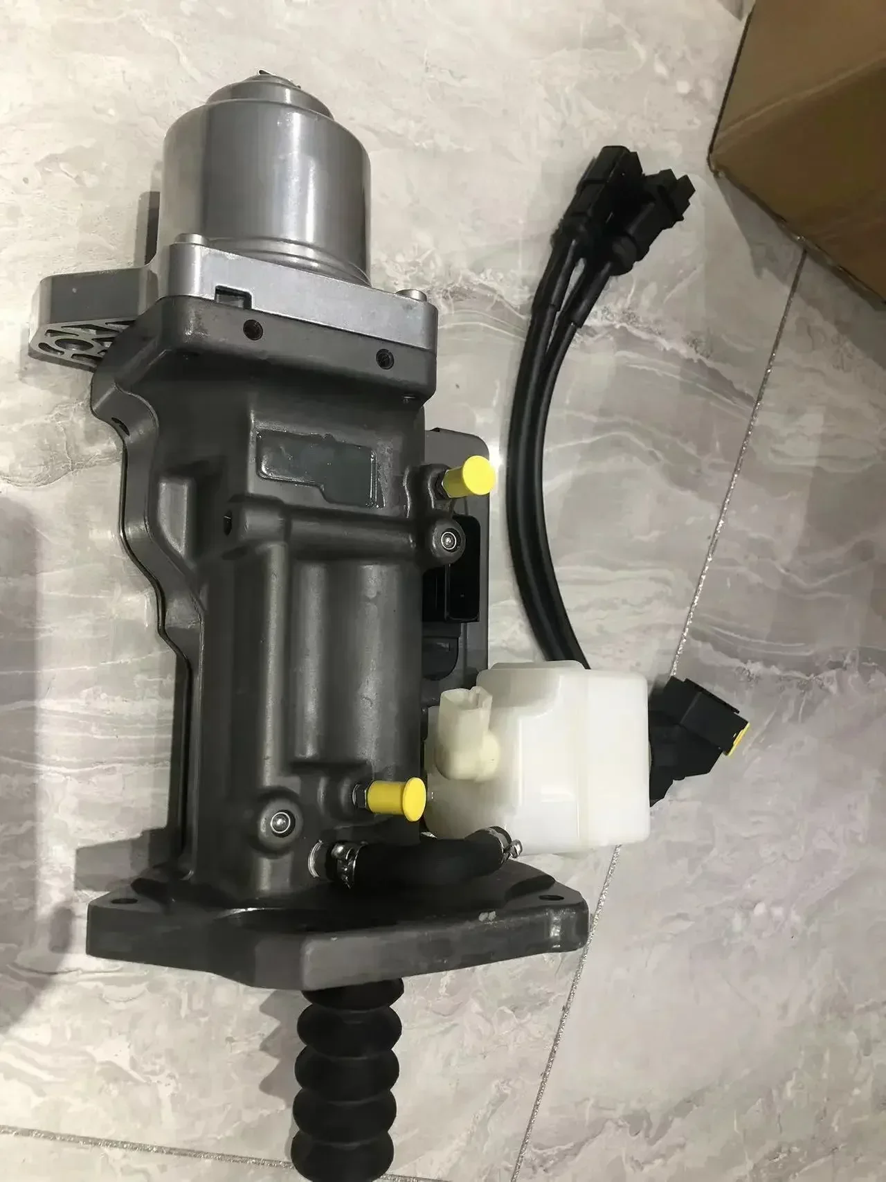 

Excellent Top QualityTruck Spare Parts 10572941 2612292 2825344 2612292 2450508 Clutch Actuator ECA
