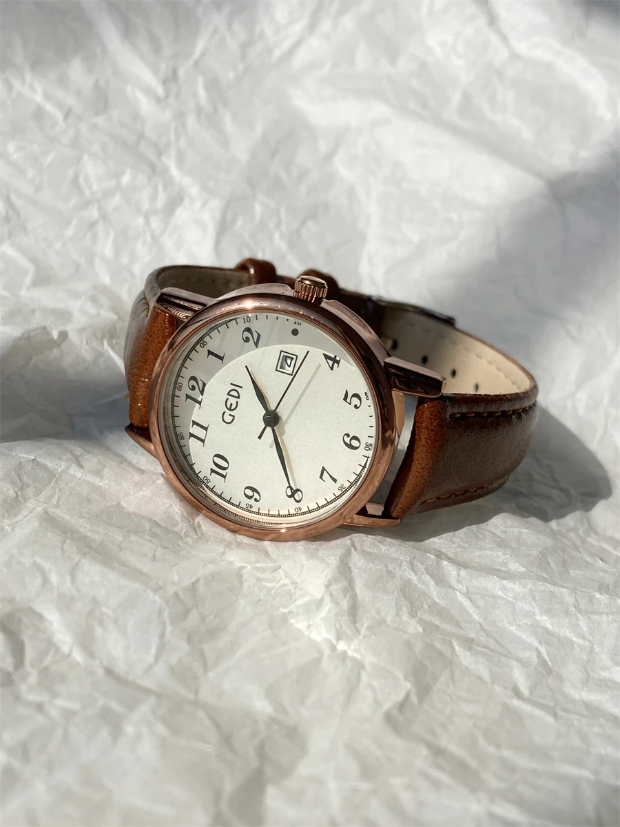 Luxury watch retro women's watch simple digital calendar casual watch female student fashion waterproof gift for girls