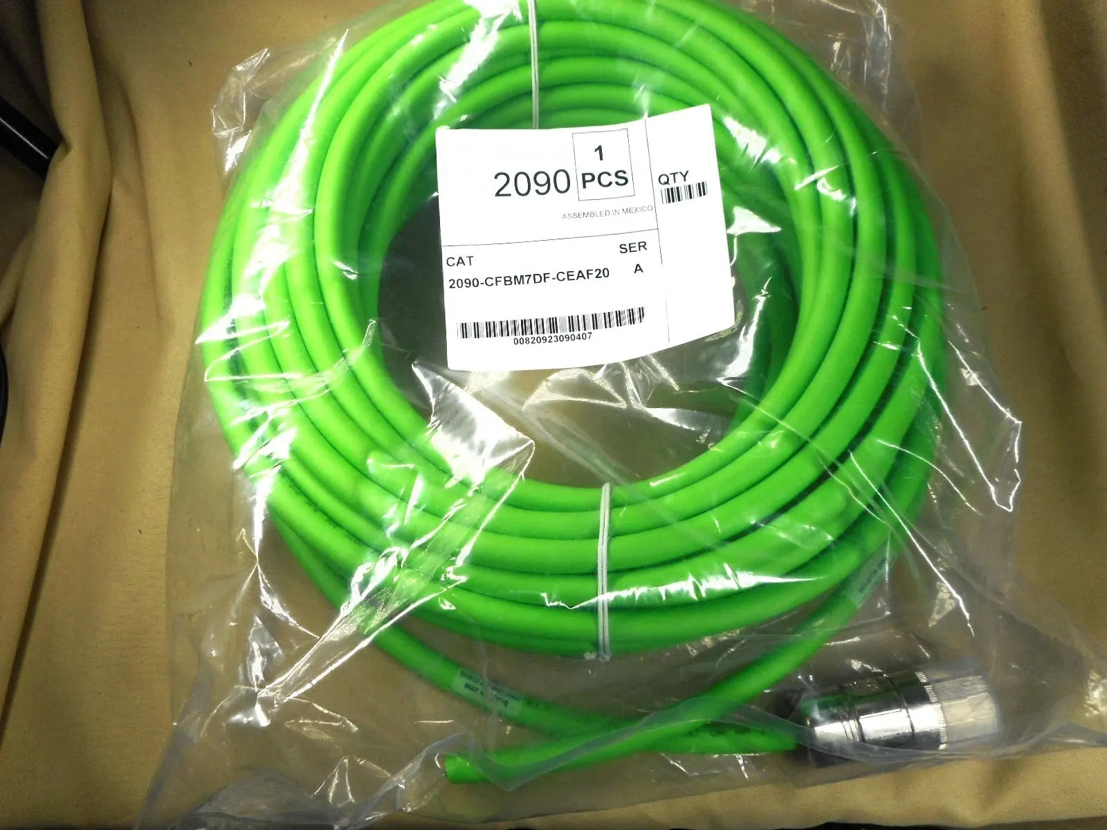 

Совершенно новый 2090-CFBM7DF-CERA06 2090-CFBM7DF-CERA09 2090-CFBM7DF-CERA15 Гарантия один год ​