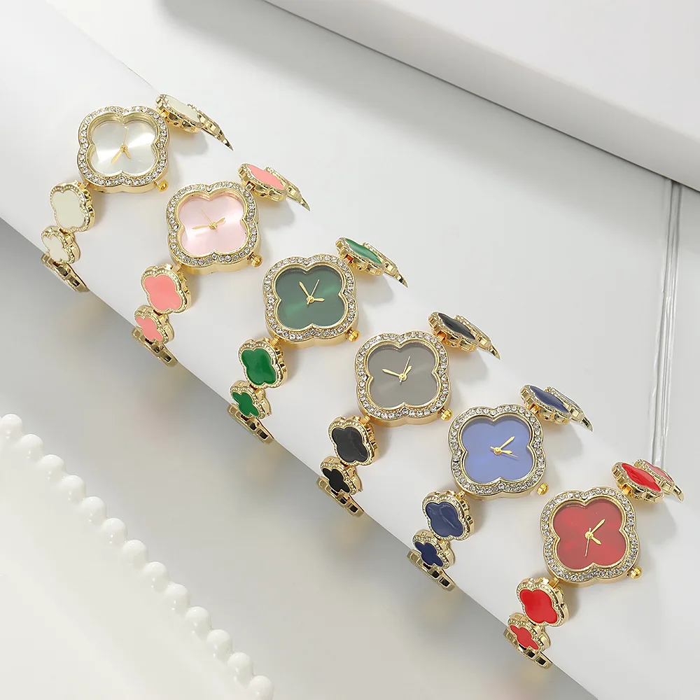 New Versatile Clover Bracelet Watch for Women with Fine Strap Water Diamond Beimu Bracelet Watch with Scalable Adjustment