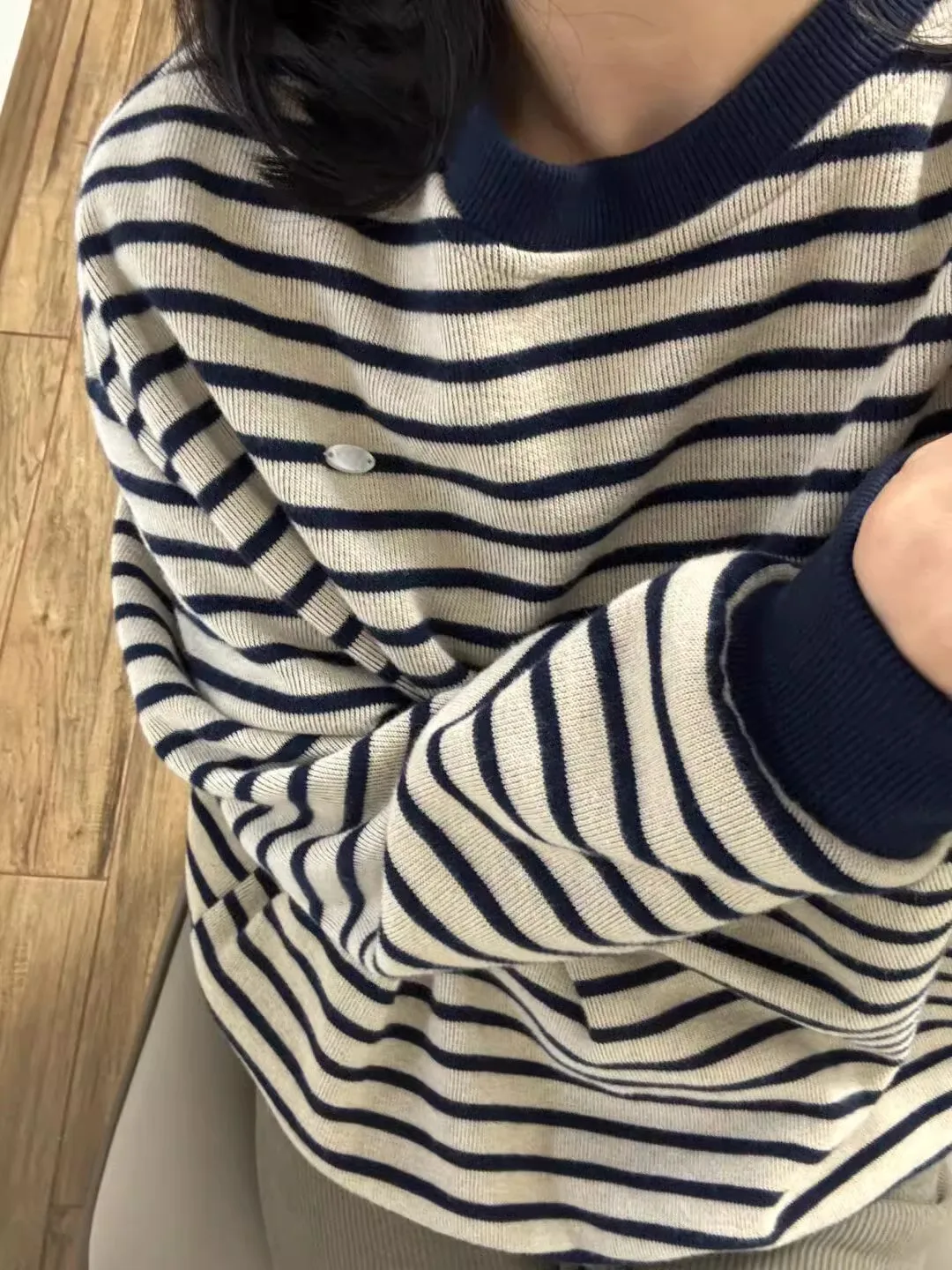 เสื้อสเวตเชิ้ตผู้หญิง เสื้อผ้าแฟชั่นฤดูหนาว สไตล์ลำลอง ลายพิมพ์สนุกสนาน ตกแต่งด้วยการเย็บ ดีไซน์ทันสมัยสำหรับวัยรุ่น ยอดนิยม ซิปครึ่งตัว สไตล์ Y2K